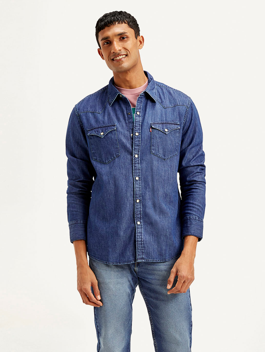 LEVIS Men's Solid Regular Fit Casual Shirt