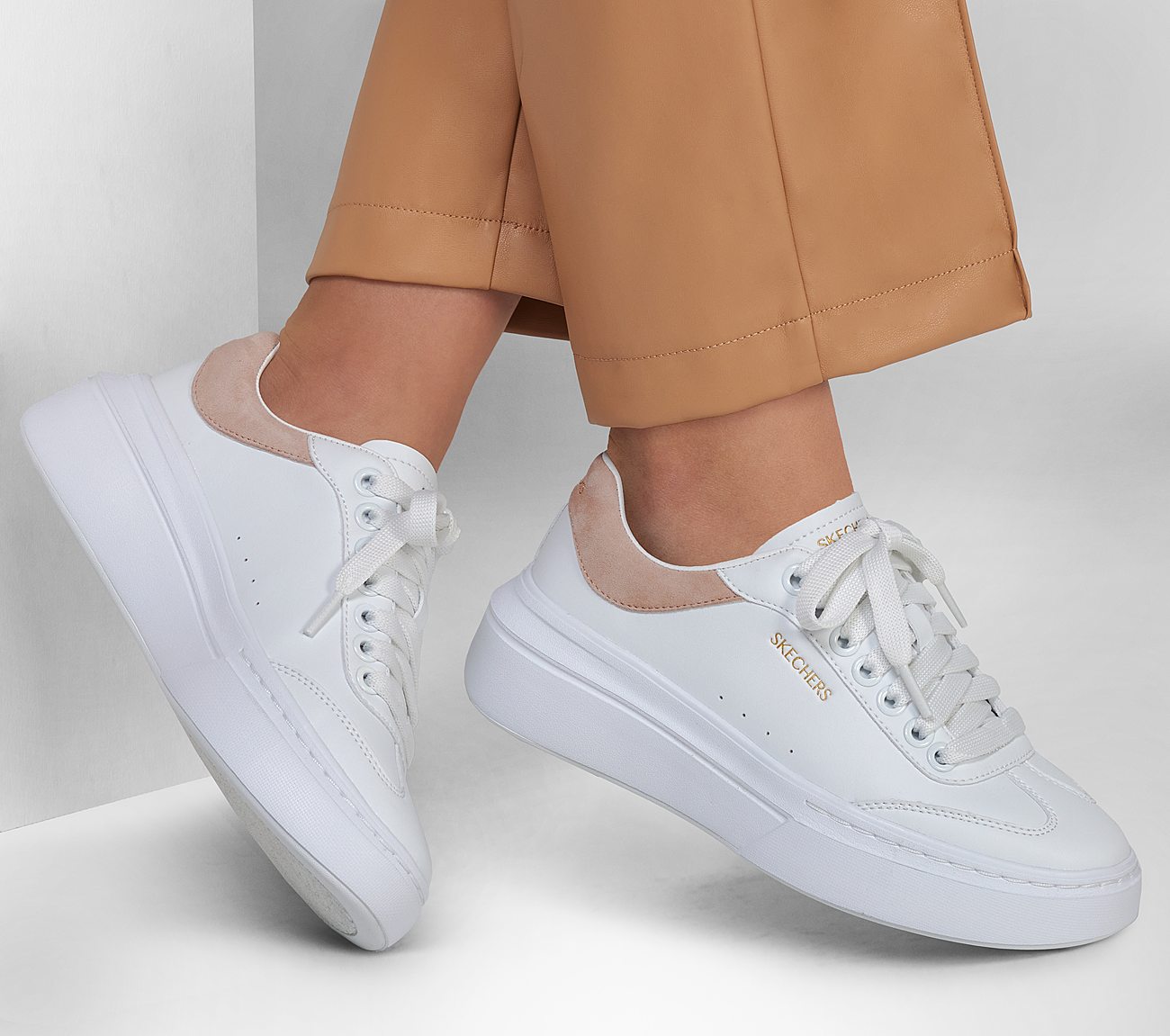 Skechers CORDOVA CLASSIC Women's Casual Shoes
