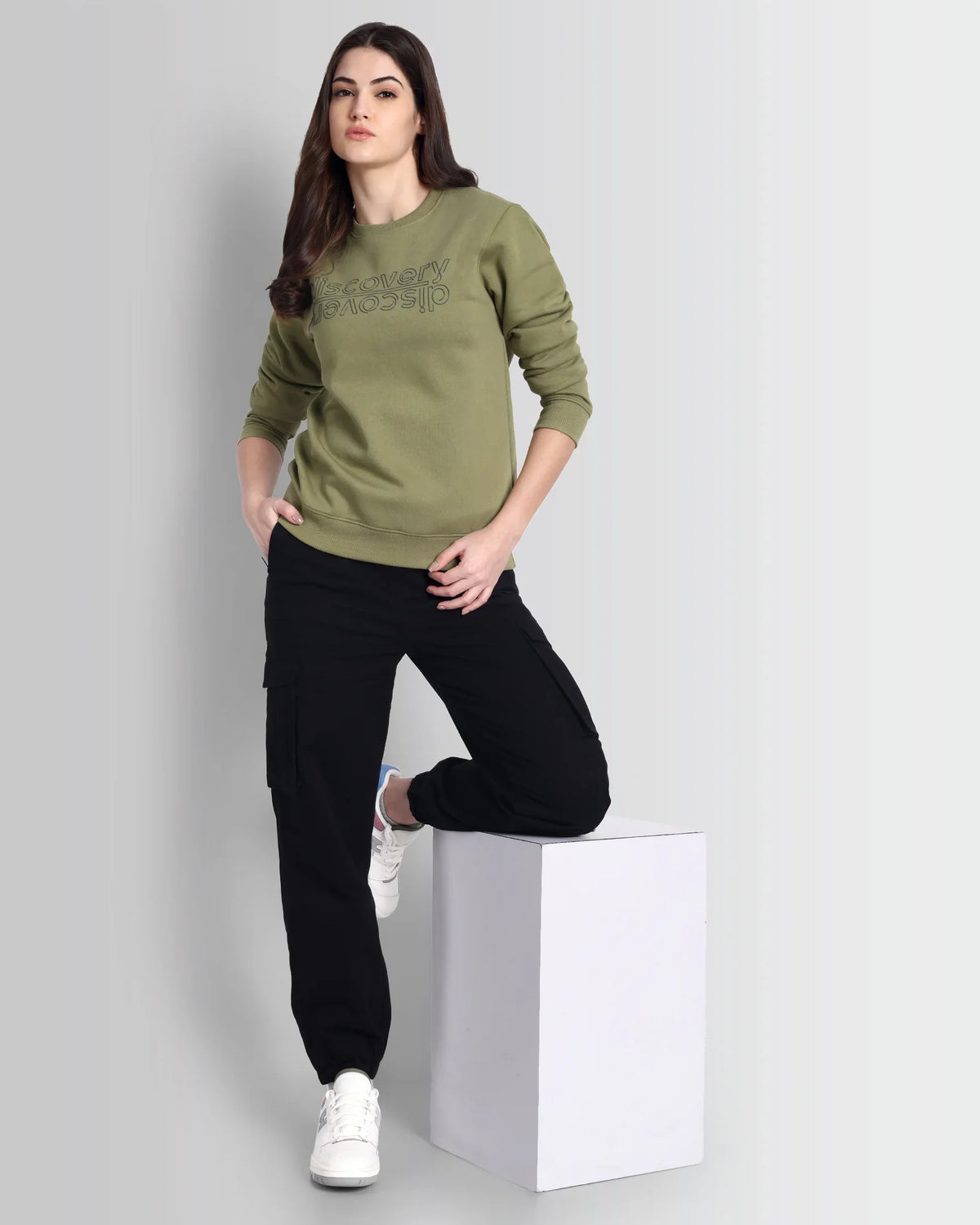 DCYPHR Discovery Sweat Shirt Women's Sweatshirt