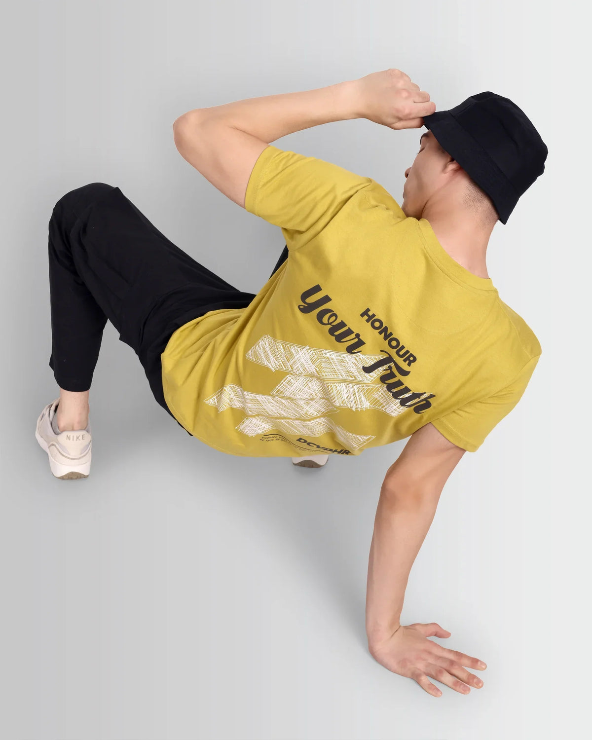 DCYPHR Honour Your Truth Graphic Tee Men's T-Shirts
