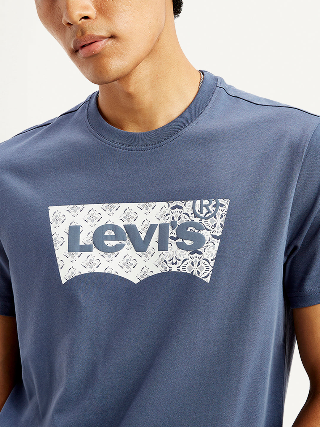 LEVIS Men's Brand Logo Slim Fit T-Shirt