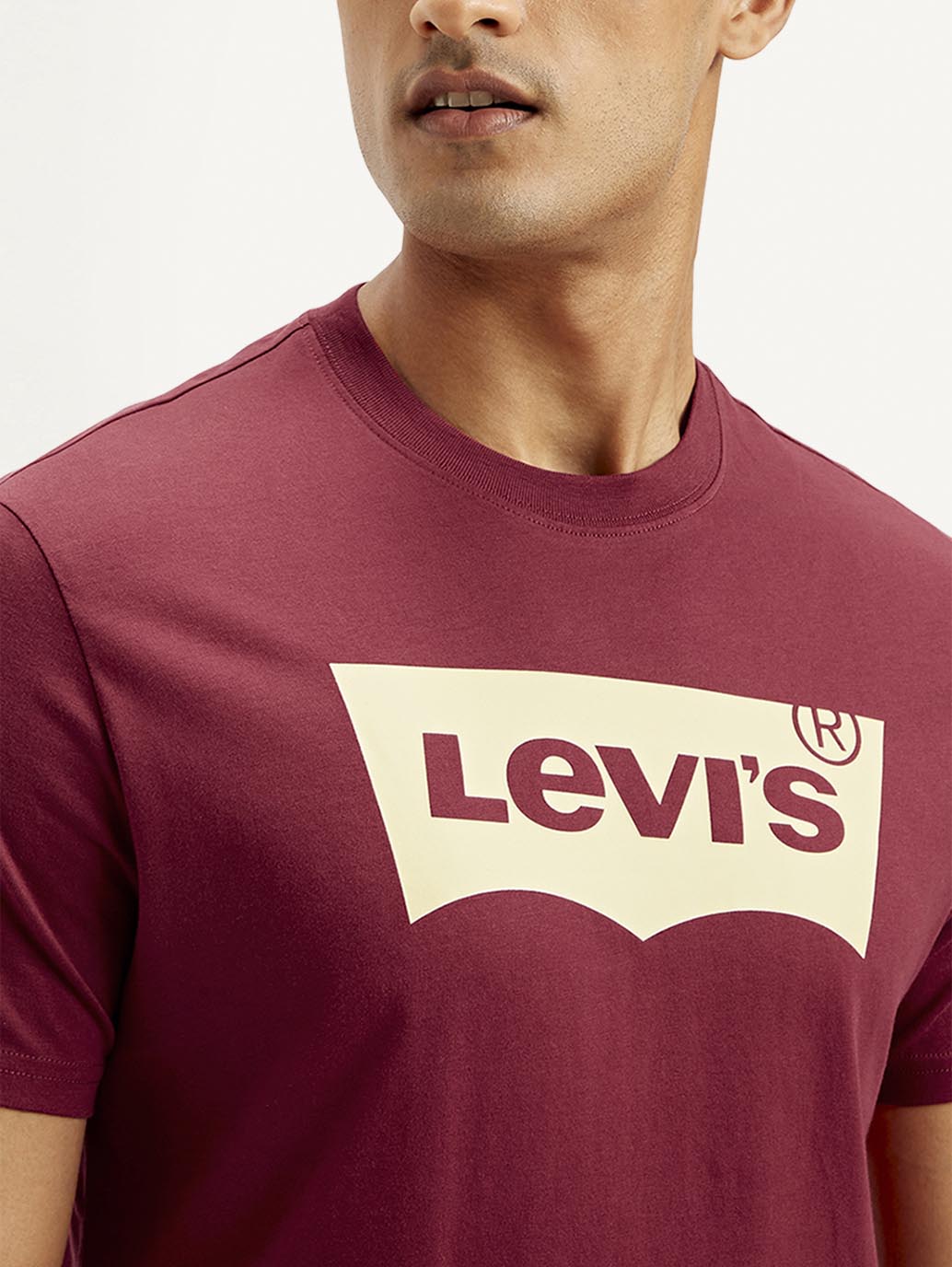 LEVIS Men's Brand Logo Slim Fit T-Shirt