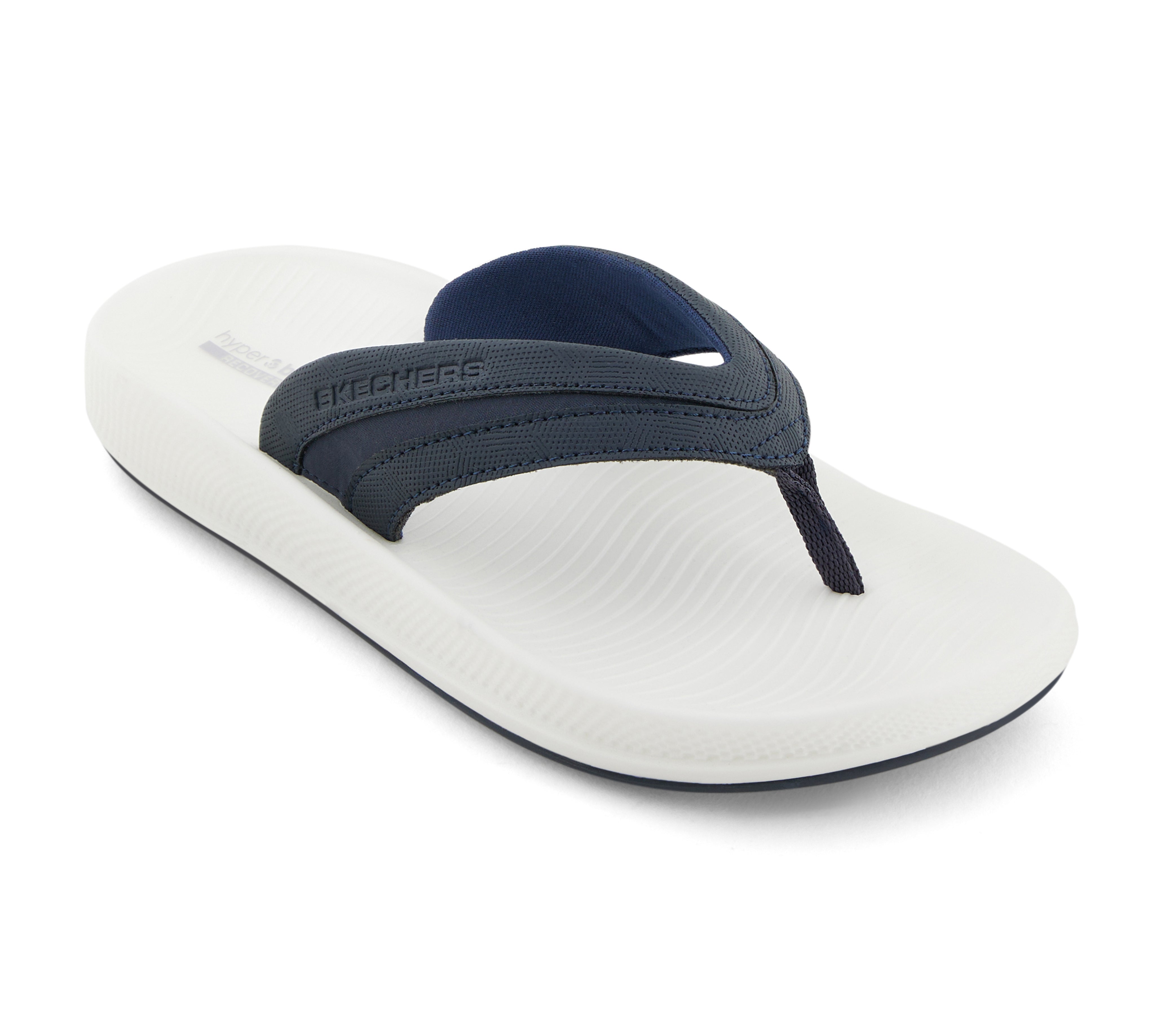 A cozy women’s slipper featuring a soft upper, memory foam footbed, and flexible outsole for maximum comfort and everyday wear