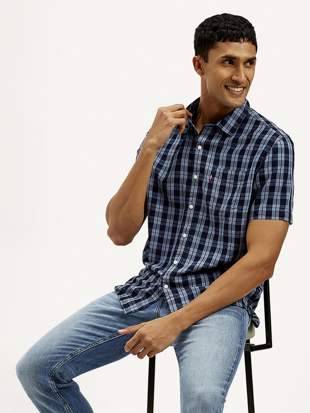 Levi’s Men’s Woven Shirt crafted from premium woven fabric, featuring a stylish fit, breathable material, and durable stitching for a refined yet casual look.