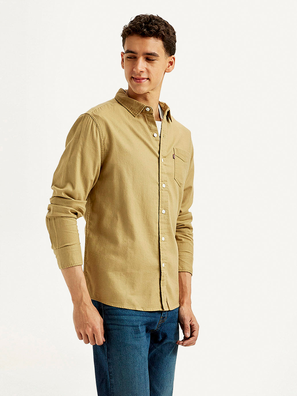 LEVIS Men's Solid Slim Fit Oxford Shirt