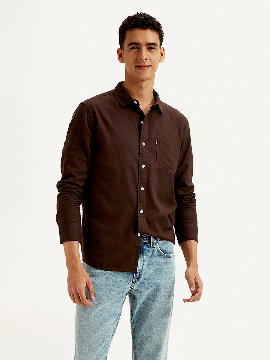 LEVIS Men's Solid Slim Fit Oxford Shirt