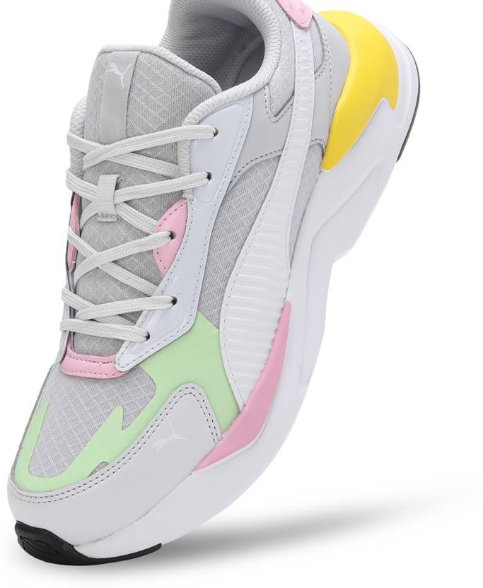 Puma X-Ray Fluido wns Women's Lifestyle Shoes-39464204