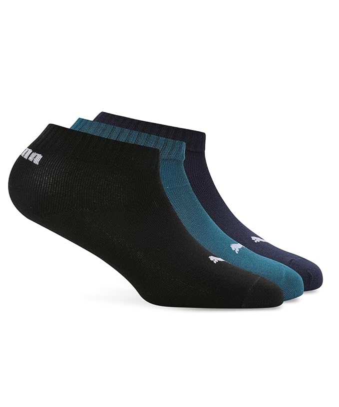 Close-up of PUMA Unisex Lifestyle PO3 Socks, highlighting the soft fabric, reinforced toe and heel areas, and the iconic PUMA logo, designed for comfort and durability in everyday wear.