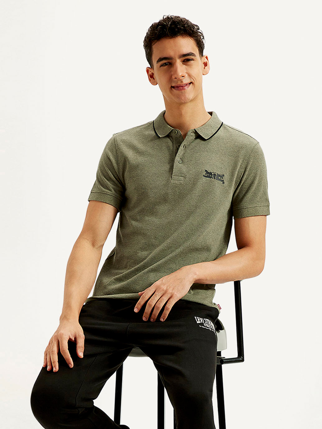 LEVIS Men's Solid Slim Fit Polo T-shirt