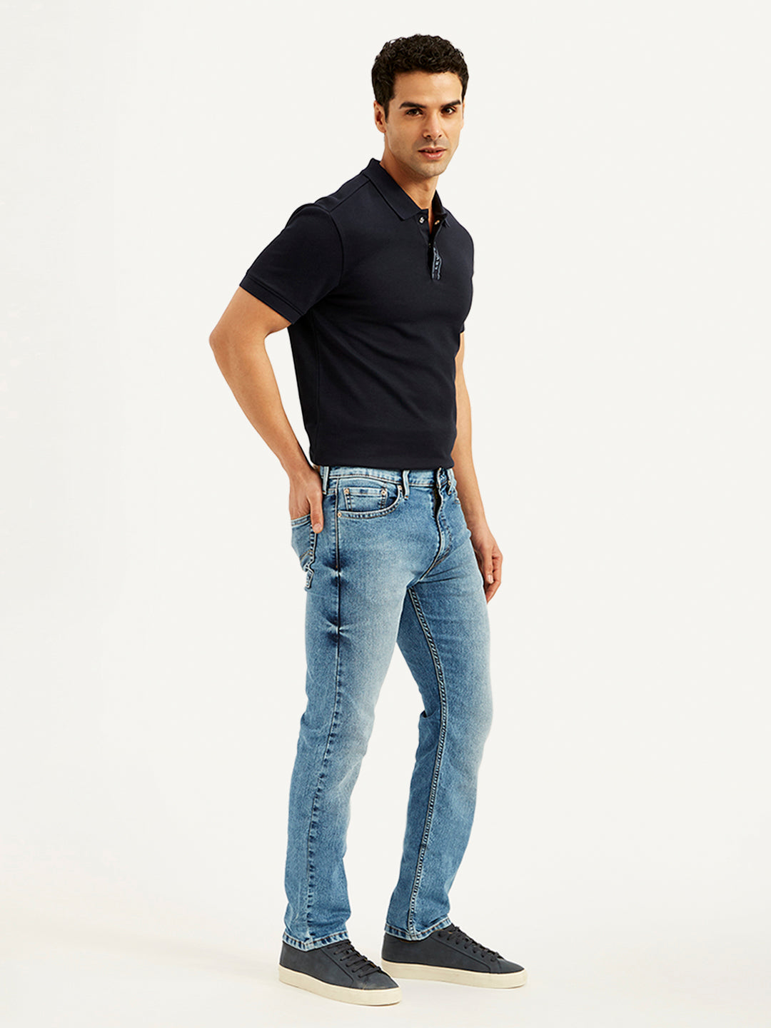 LEVIS Men's 513 Slim Straight Fit Blue Jeans