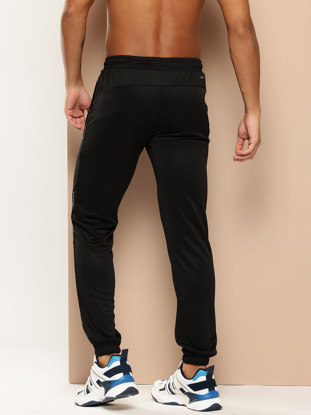 Alcis Men's Pro Run Joggers-AAMJOGSM00094402