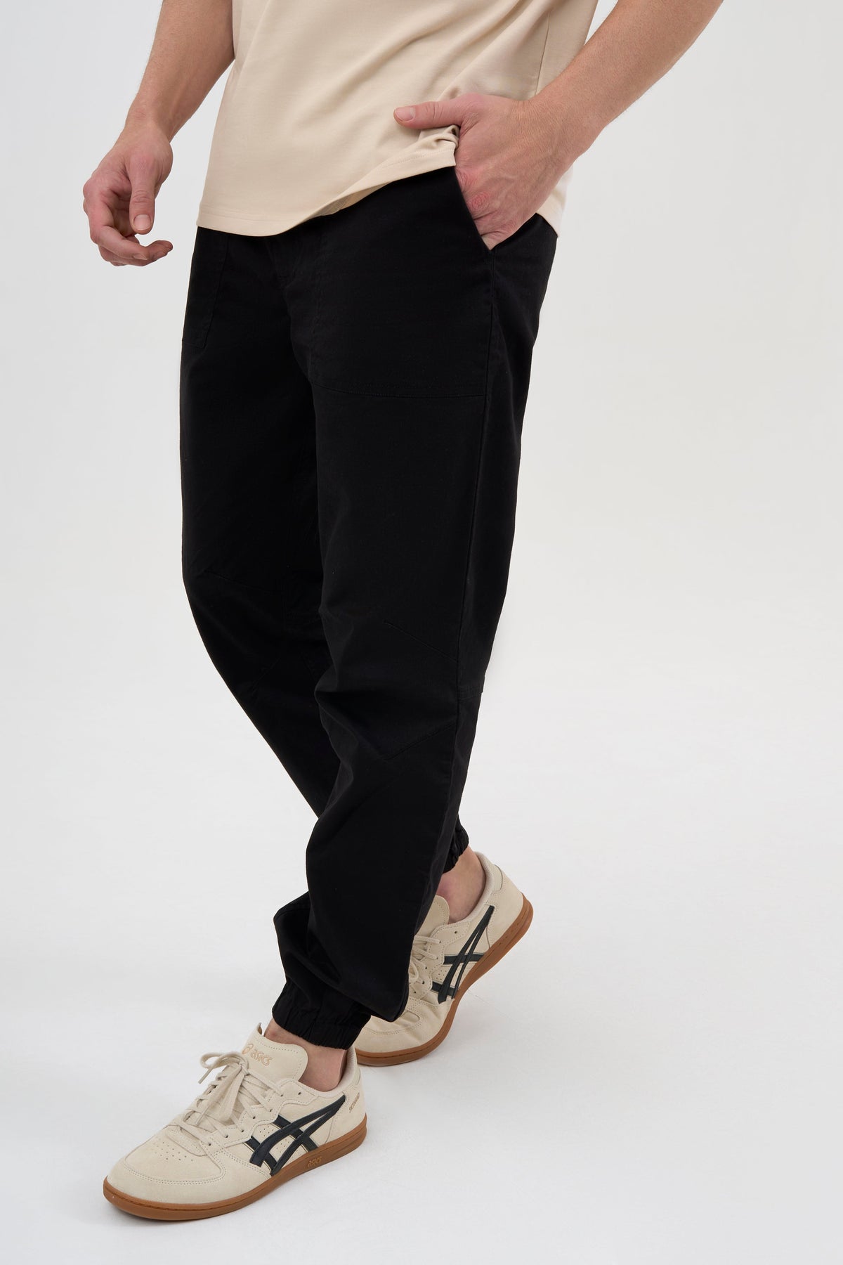 DCYPHR DISCOVERY Men's Armour Cargo Joggers-Black