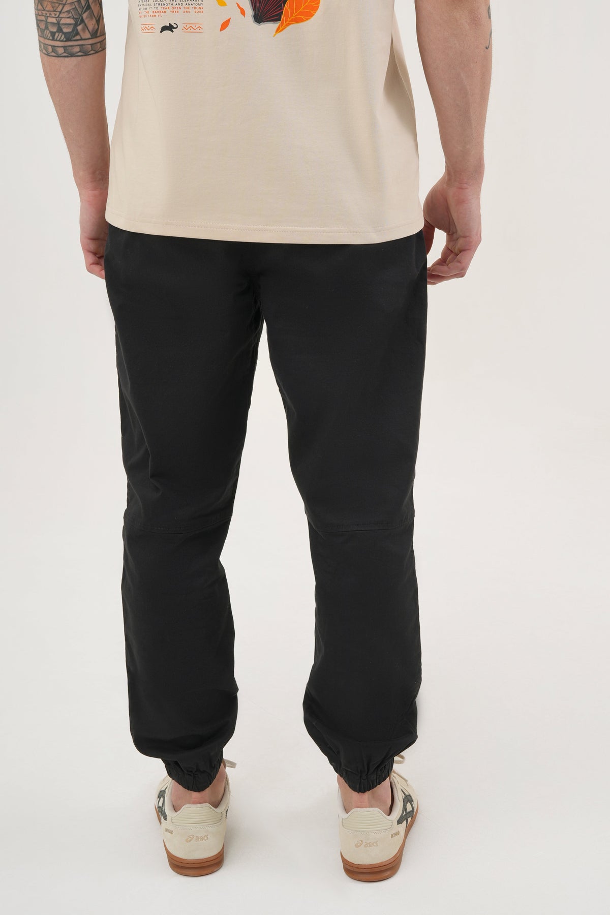 DCYPHR DISCOVERY Men's Armour Cargo Joggers-Black