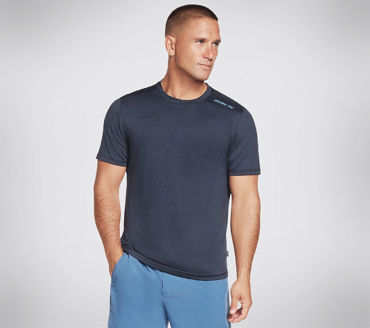 Skechers T-shirt comfortable, stylish T-shirts for casual wear, featuring breathable fabric.