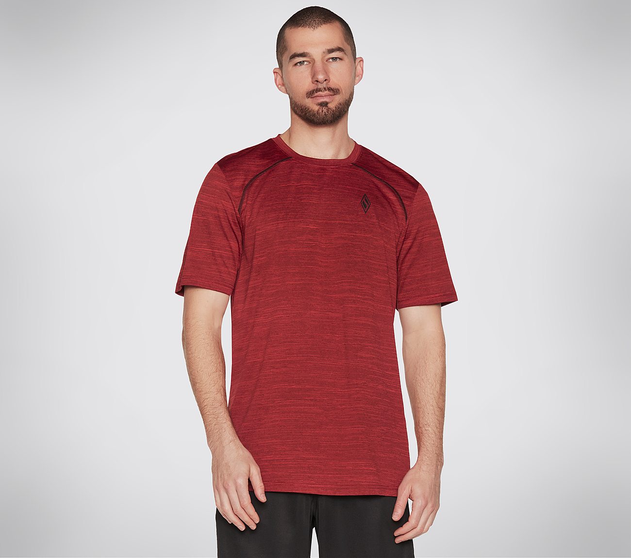 Skechers T-shirt comfortable, stylish T-shirts for casual wear, featuring breathable fabric.