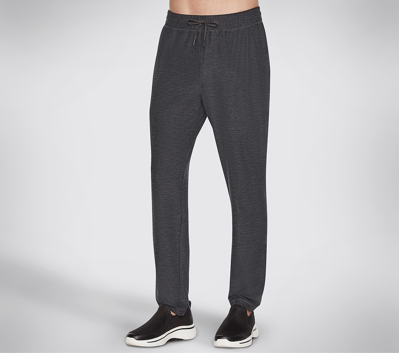 Comfortable and stylish pants, perfect for casual wear, active use, or workouts, featuring flexible, breathable materials.