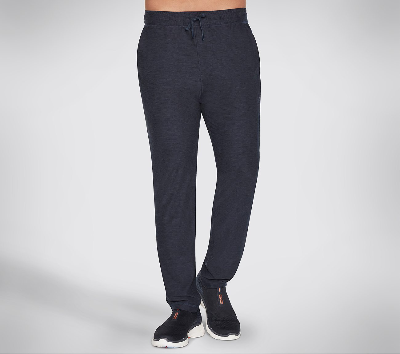 Comfortable and stylish pants, perfect for casual wear, active use, or workouts, featuring flexible, breathable materials.