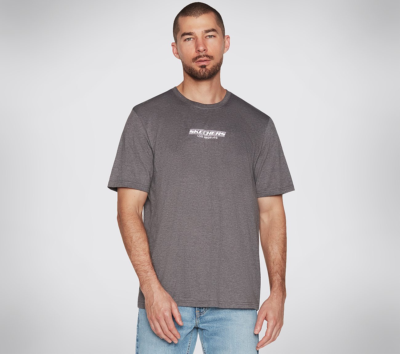 Skechers T-shirt comfortable, stylish T-shirts for casual wear, featuring breathable fabric.