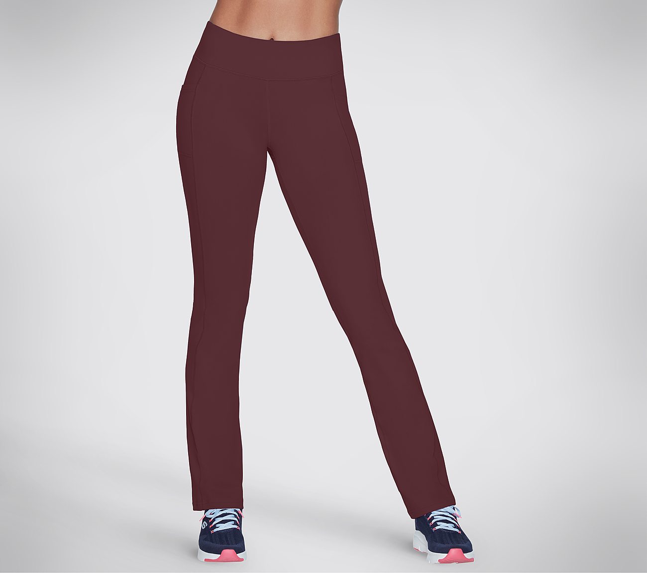 Comfortable and stylish pants, perfect for casual wear, active use, or workouts, featuring flexible, breathable materials.