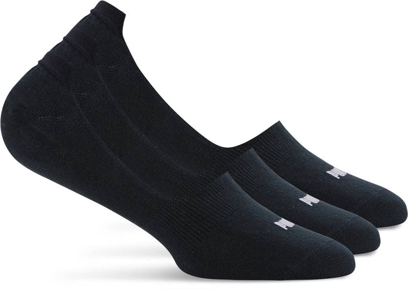 Side view of PUMA Unisex PO2 Socks, highlighting the soft fabric, reinforced toe and heel areas, and the iconic PUMA logo, designed for comfort and durability in everyday wear.