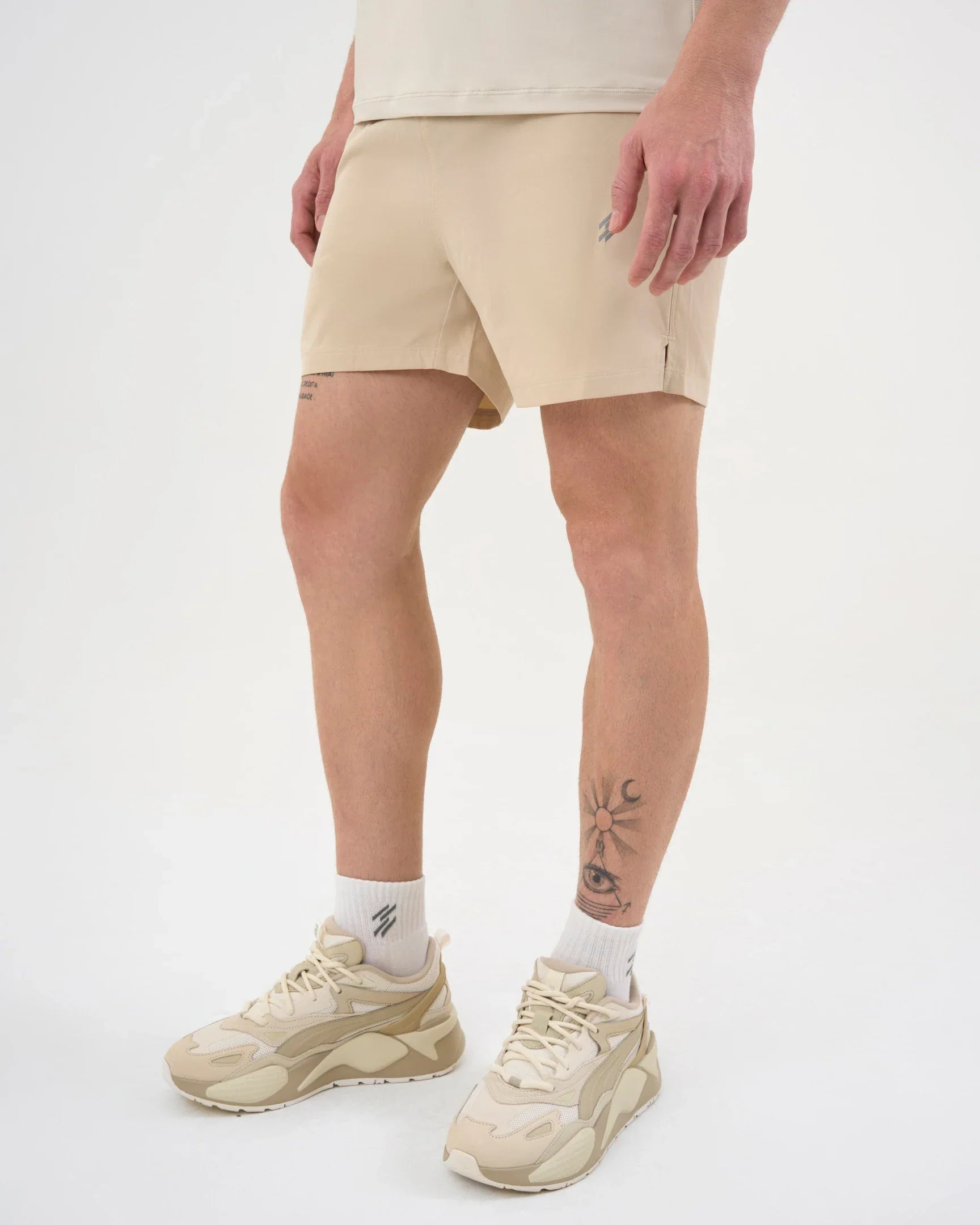 DCYPHR Men's AUSM5X™ Shorts-Ivory Mist
