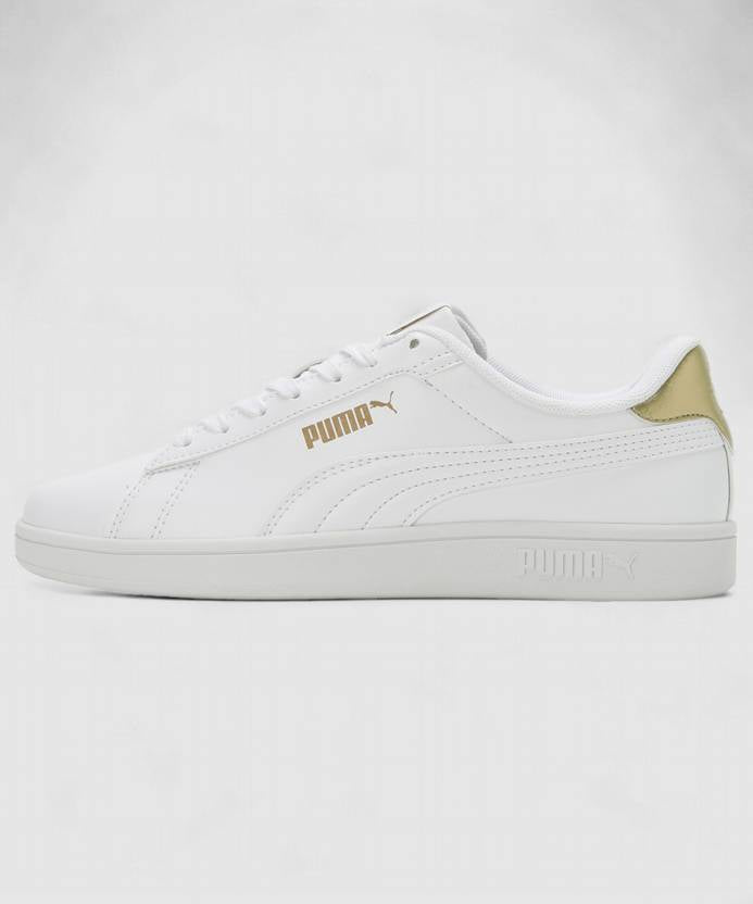 Puma SMASH WNS V1 PUMA White-Metallic Go Women's Lifestyle Shoes-39564201